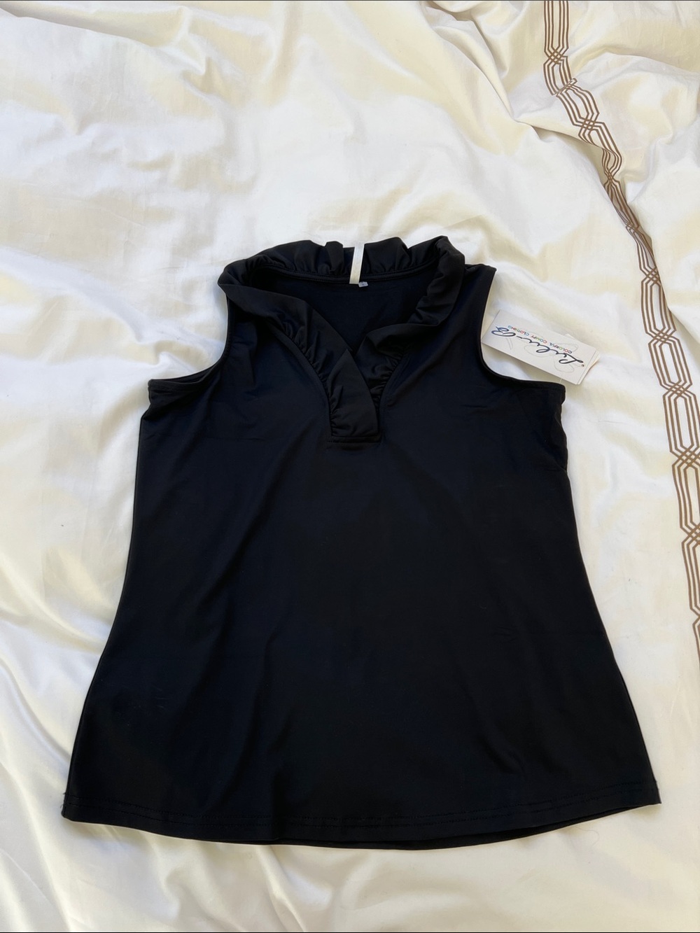 New Sleeveless Ruffle V-Neck Tank Top - Black